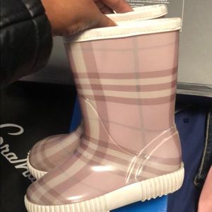 Burberry Kid Rainboots girls sz 9/10